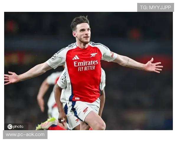 凯因茨任意球世界波直挂死角 科隆中场展现惊人脚法技艺 凯因茨任意球世界波直挂死角 科隆中场展现惊人脚法技艺